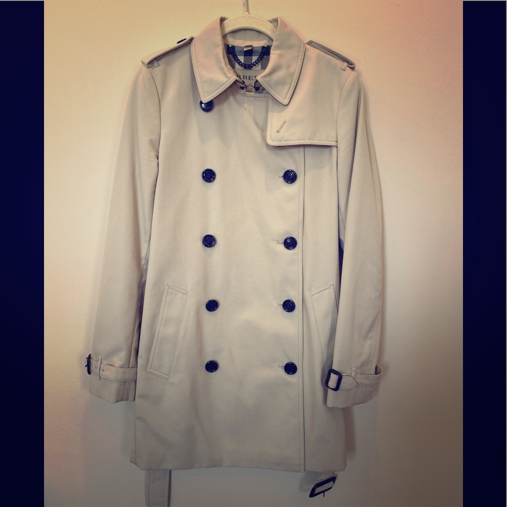 COPY - Burberry Short Trench Coat